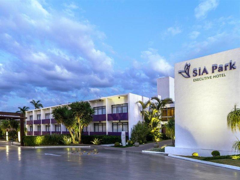 Sia Park Executive Hotel 4*