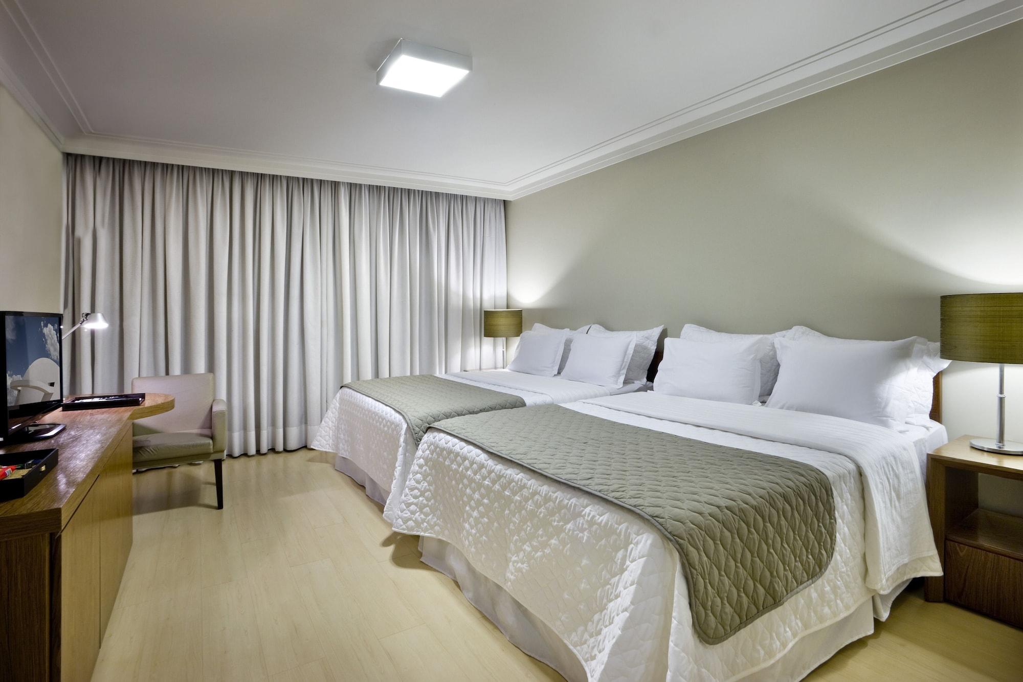 Sia Park Executive Hotel 4*