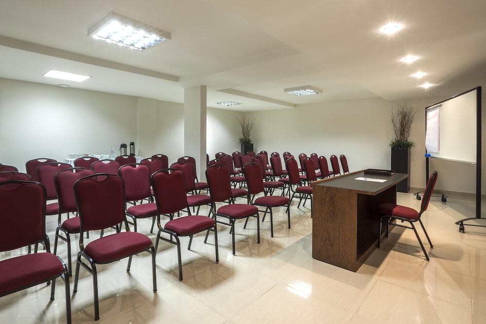Sia Park Executive 4* Candangolandia