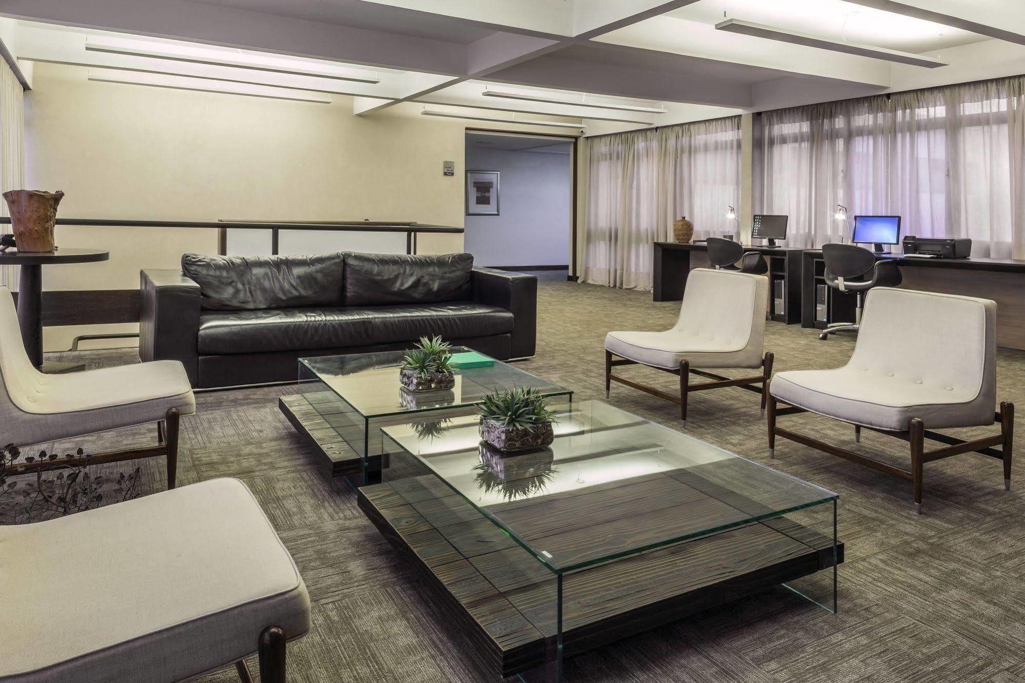 Sia Park Executive 4*